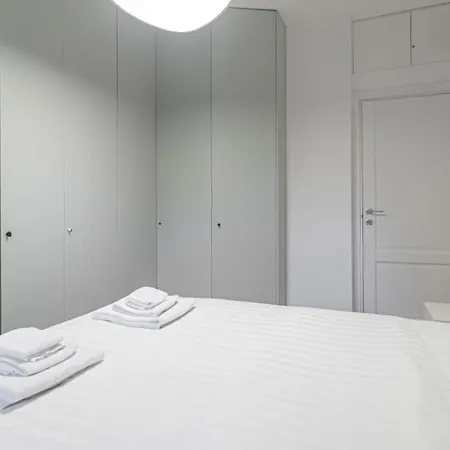 Lejlighed Italianway Easy - Indipendenza 5 *