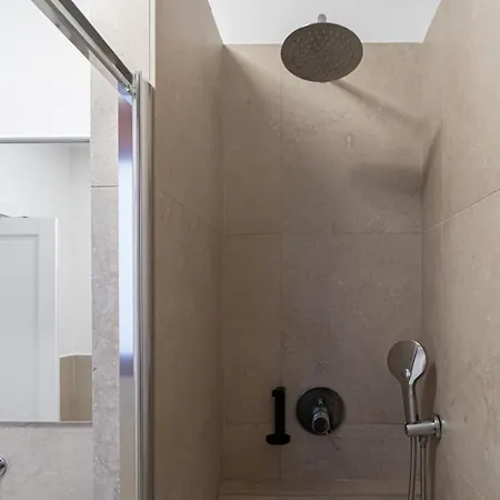 Italianway Easy - Indipendenza 5 * Milano